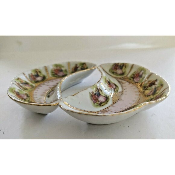 Vintage Crescent Shaped Pair of Victorian Style Side Dishes(Courting Couple) - Picture 12 of 12